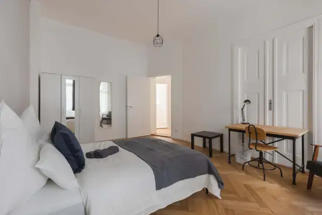 Zimmer in der Flughafenstrasse