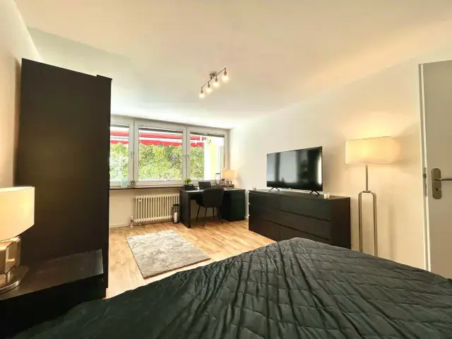 Schlusselbergstrasse- Room 1