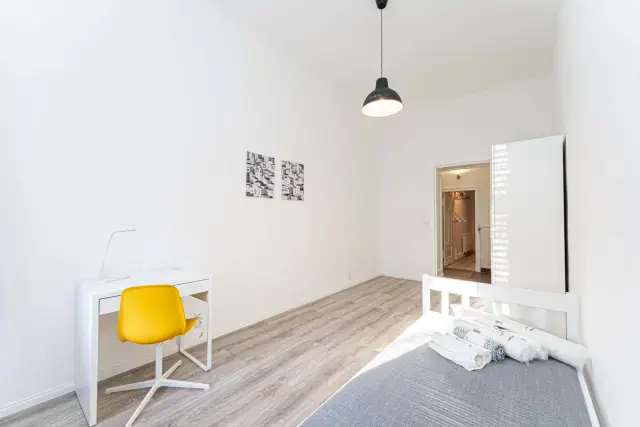 Room 1