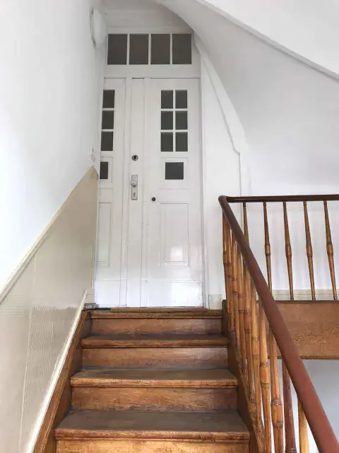 Zimmer in der De-Neufville Strasse