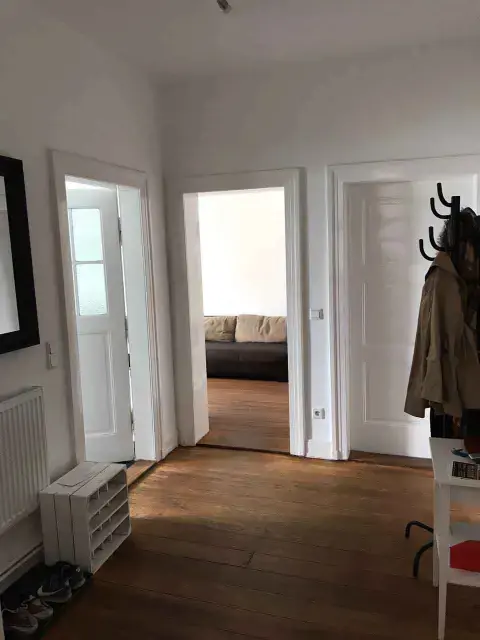 Zimmer in der De-Neufville Strasse