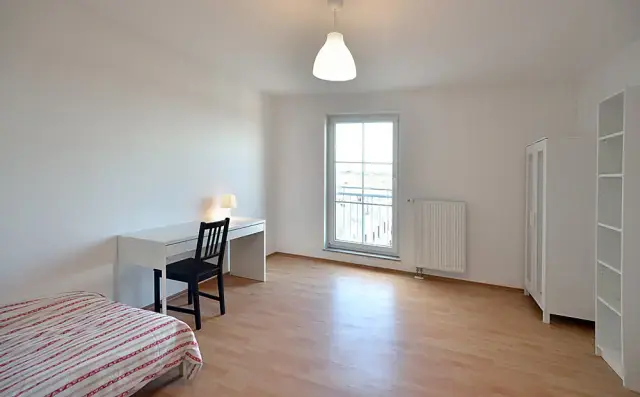 Zimmer in der Renoirallee a