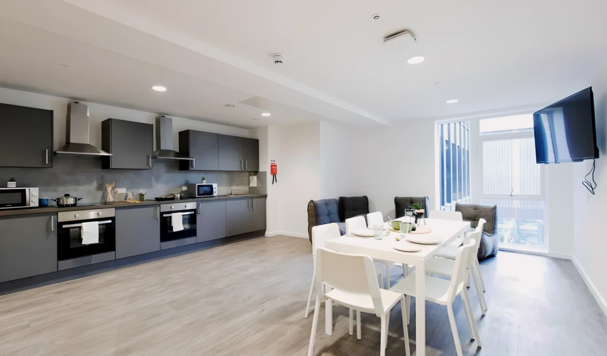 8 Bed Classic En-suite