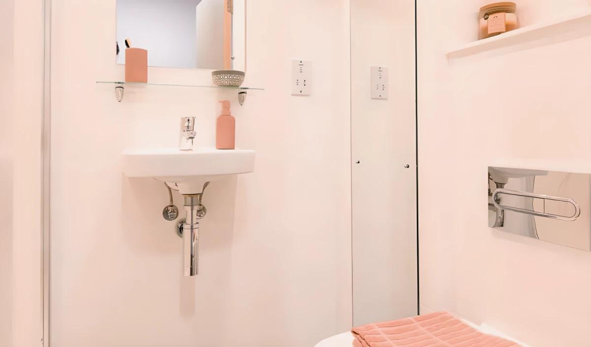8 Bed Classic En-suite