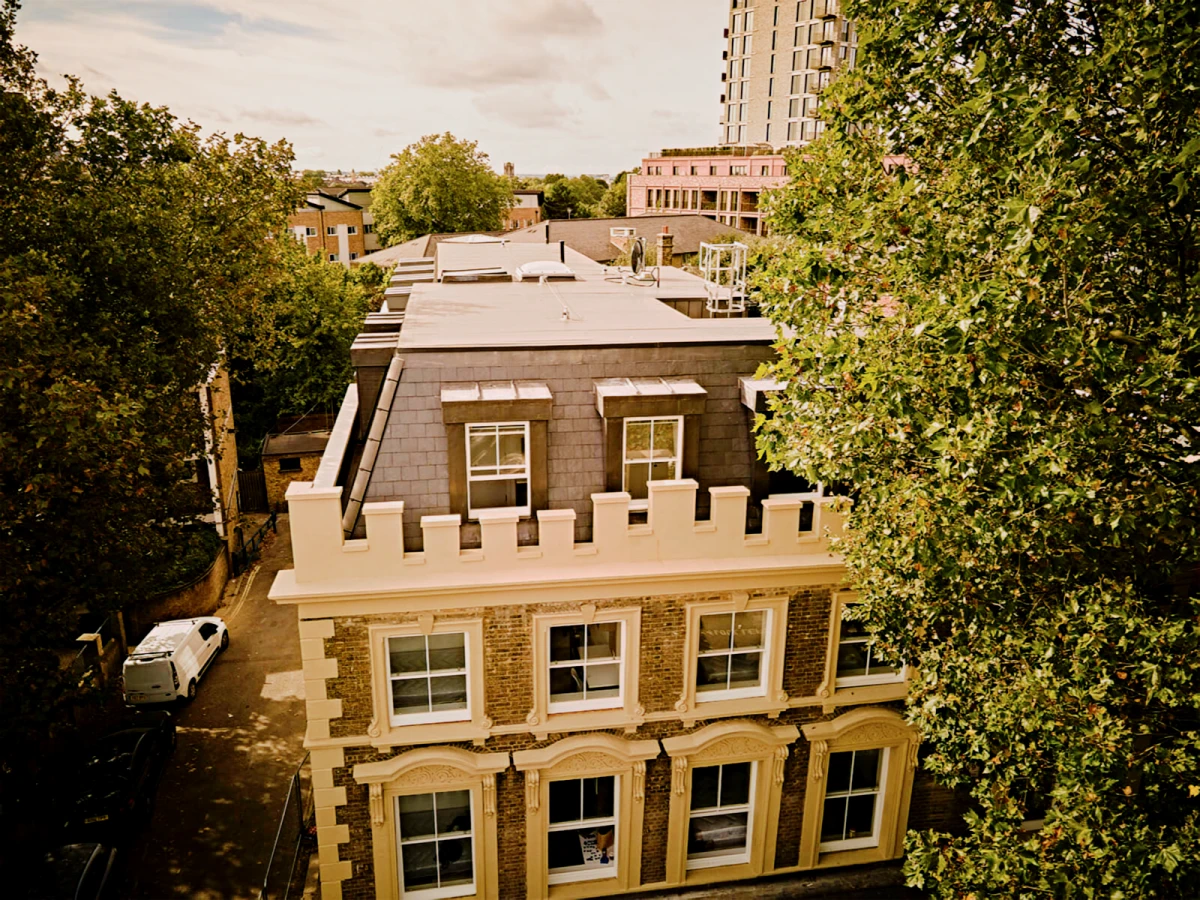 Castello Court