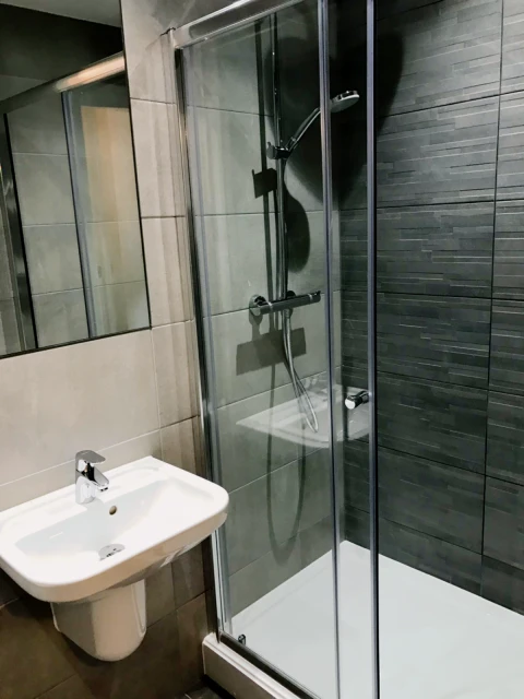 2 Bedroom 2 bathroom