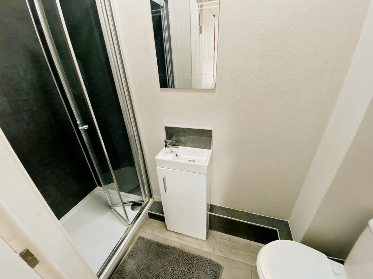Room 1 - Standard