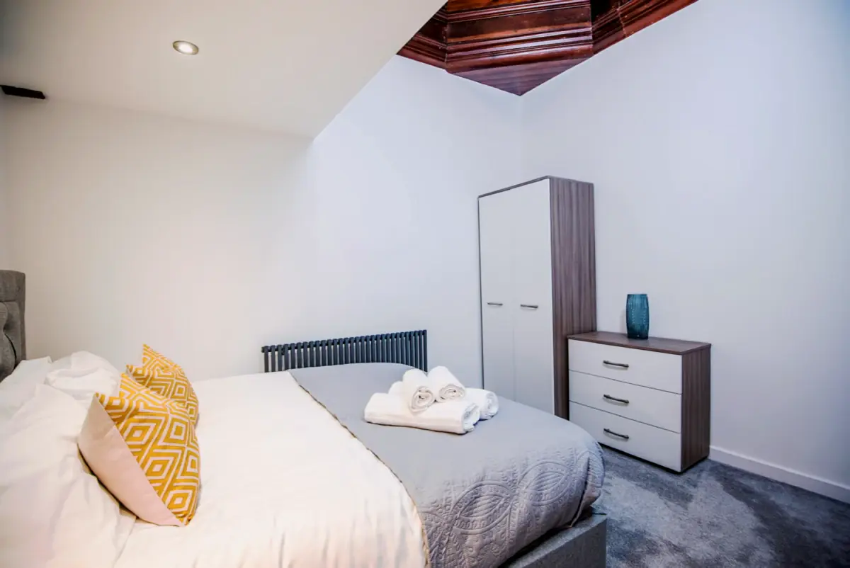 SL-Durham Castle Apartments, Durham DH1 3HN