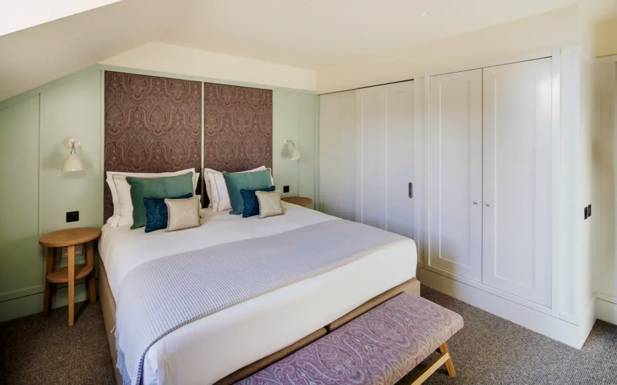 2 Bed