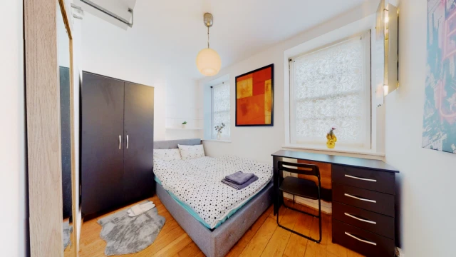 2 Bed / 1 Bath