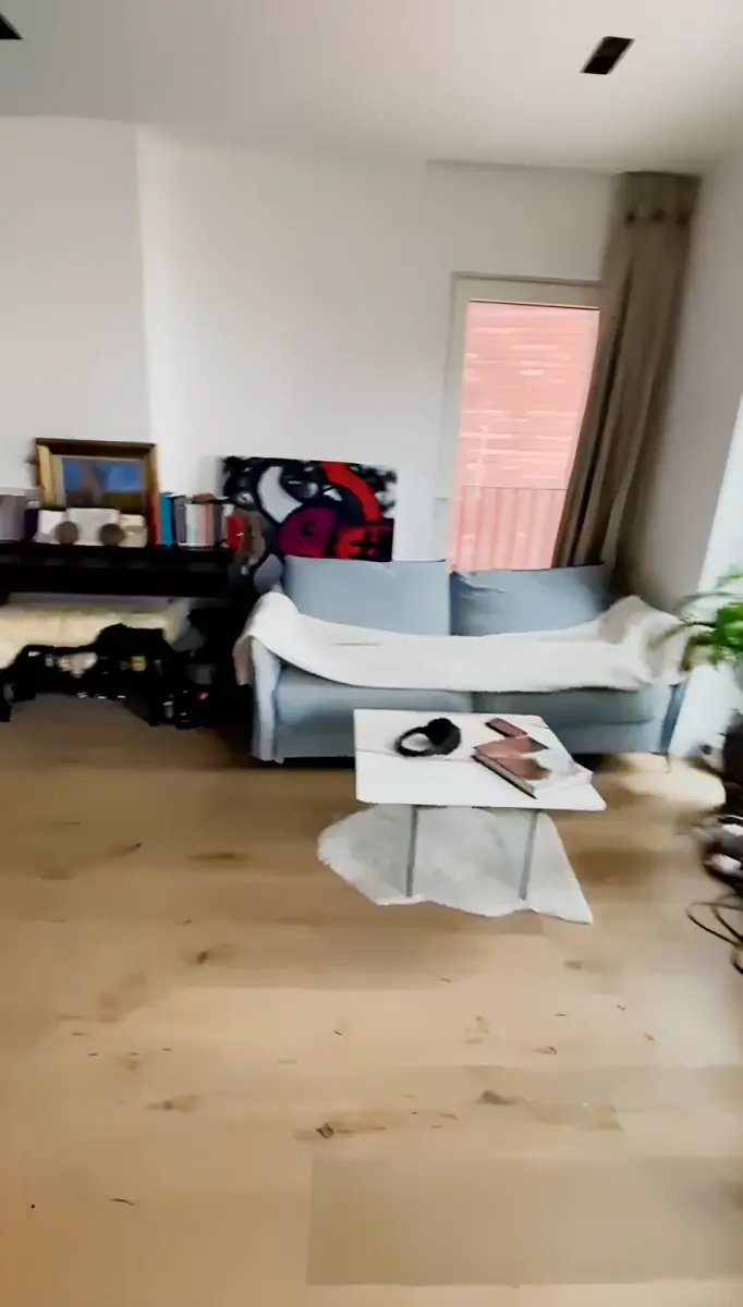 1 Rooms view 1
