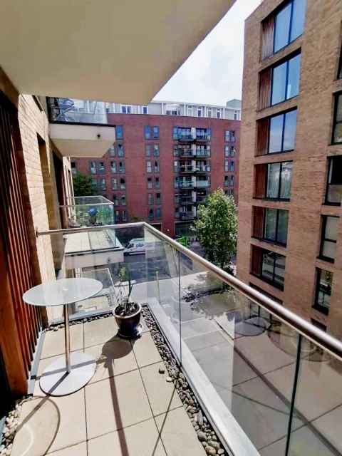 Outdoor Features