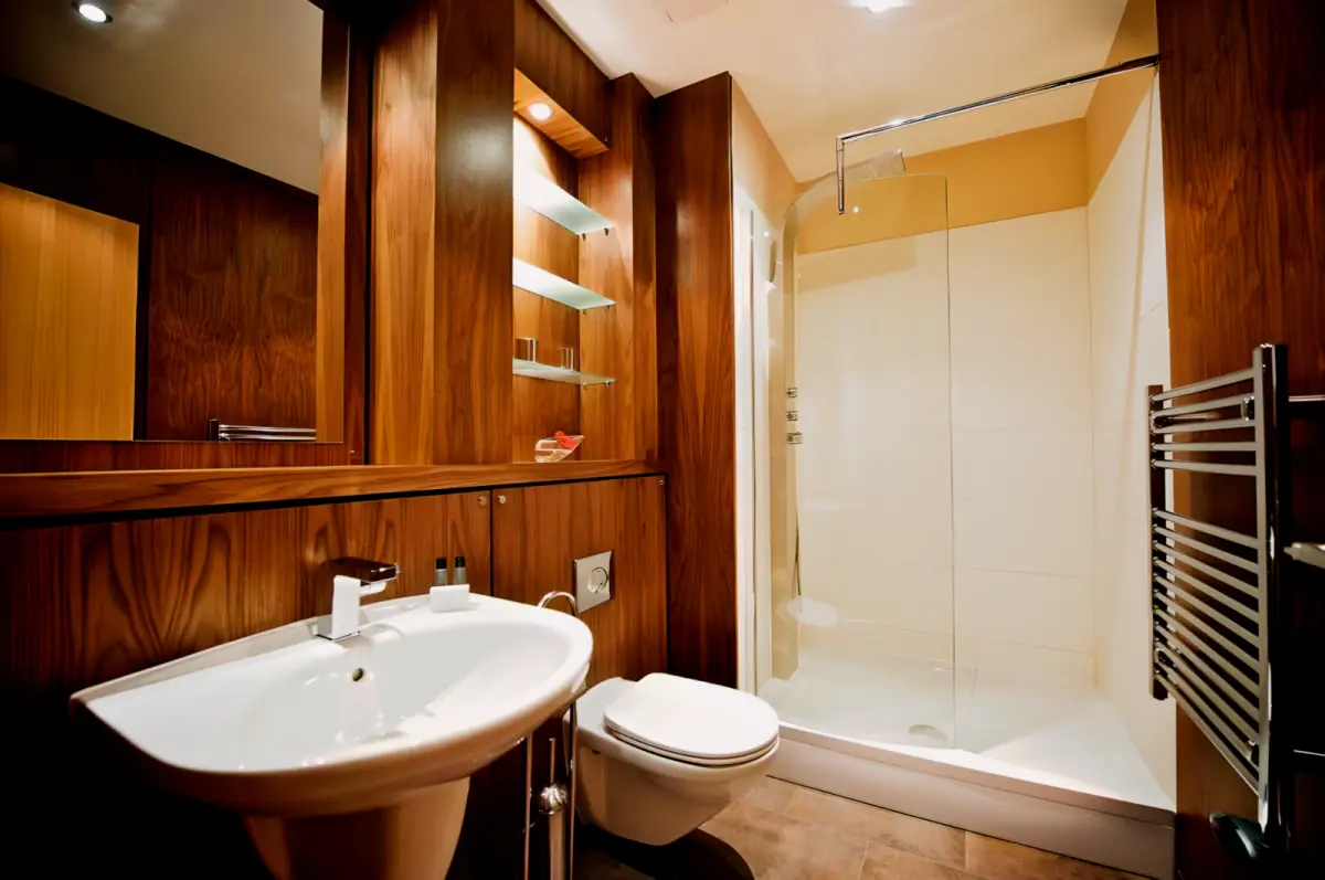 2 Bedroom