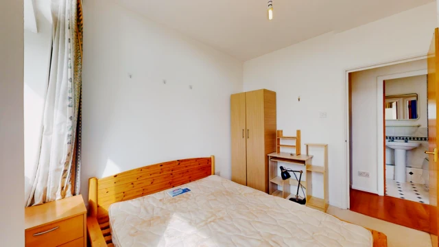 Property resident preview 3