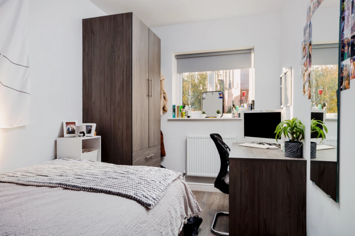 Four Bed Flat