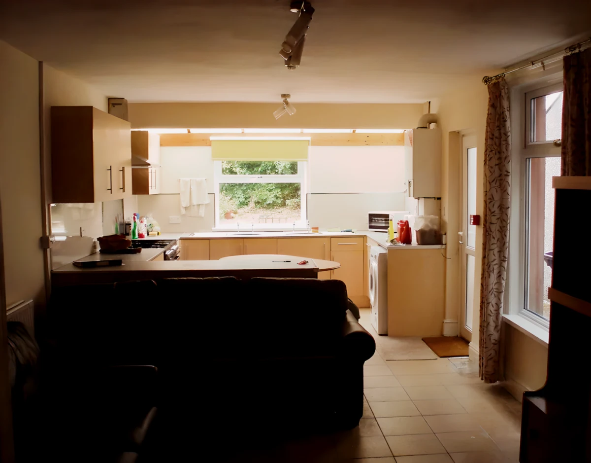 6 bedrooms