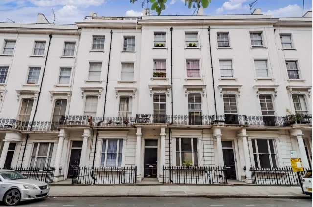 Gloucester Terrace