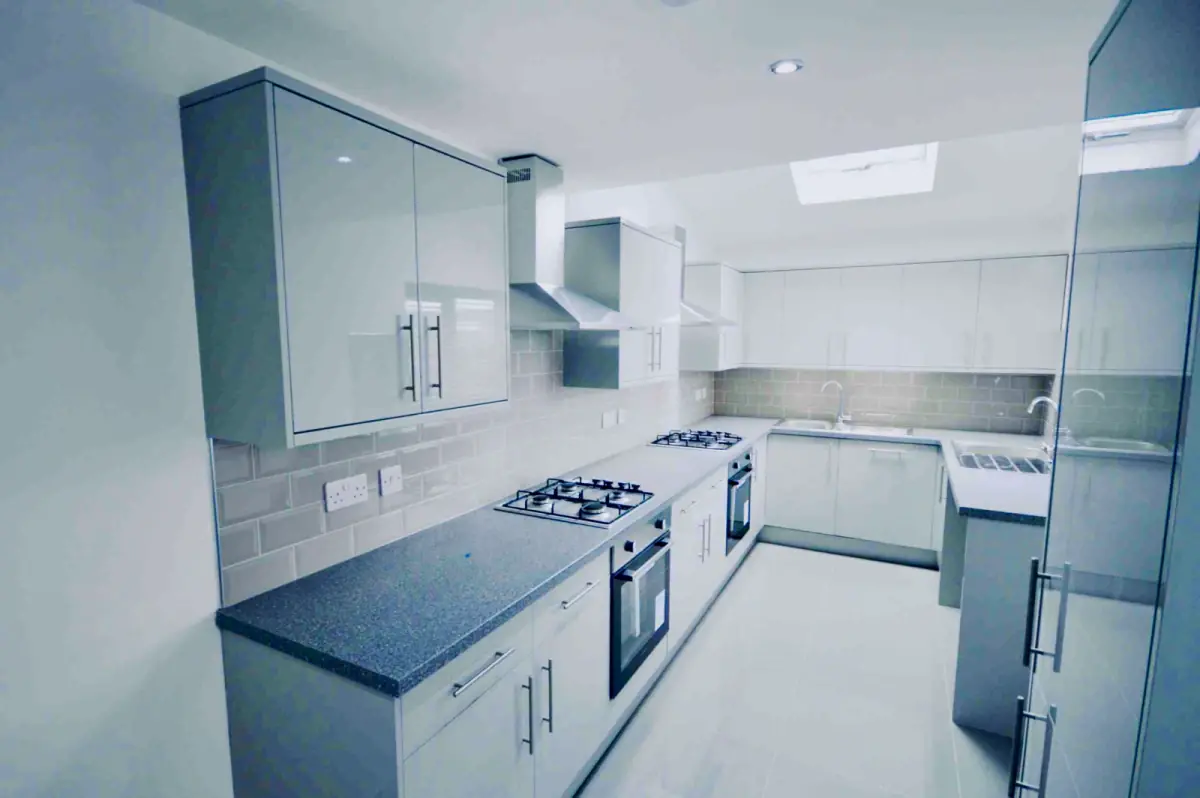 3 Beds 2 Baths