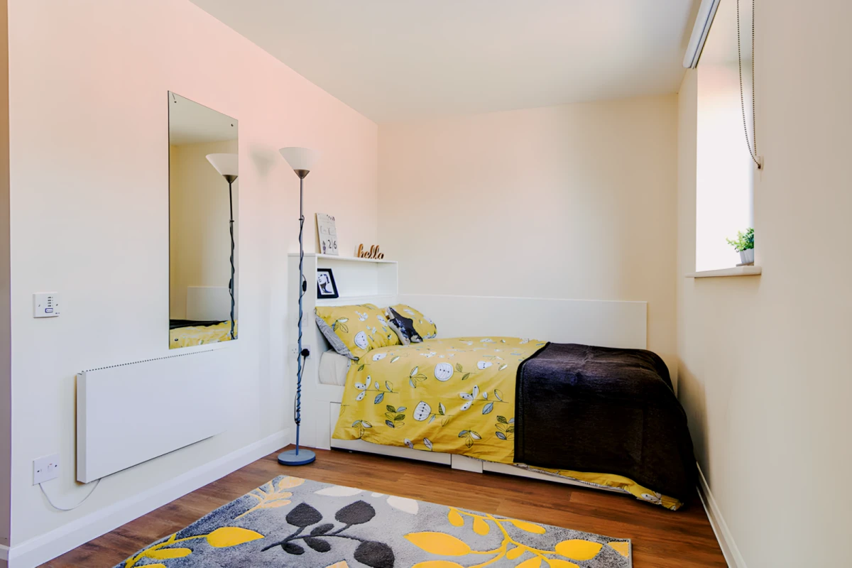 Gold En-Suite