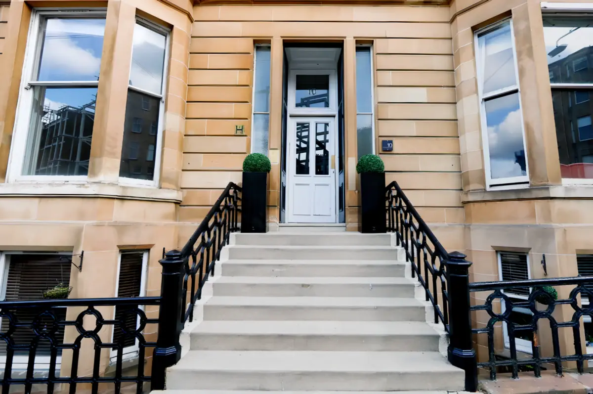 Outdoor Features