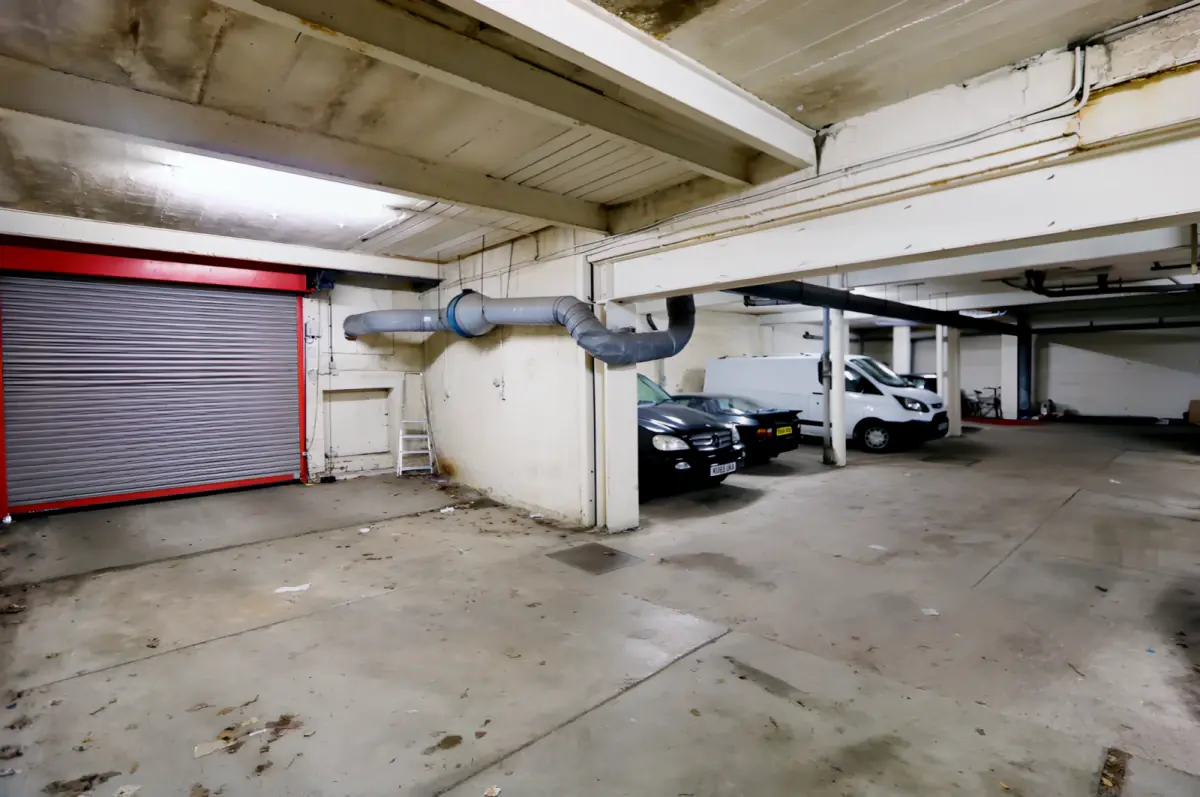 Buccleuch Street, G3 6PL