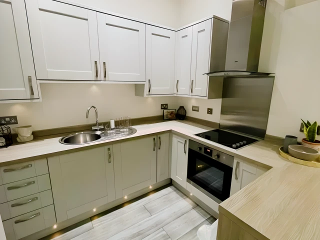 1 Bedroom 1 Bathroom