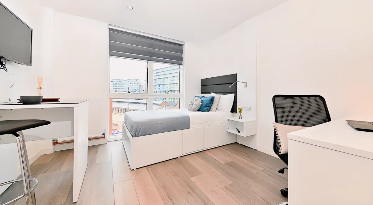 residence near 33 Curzon Street