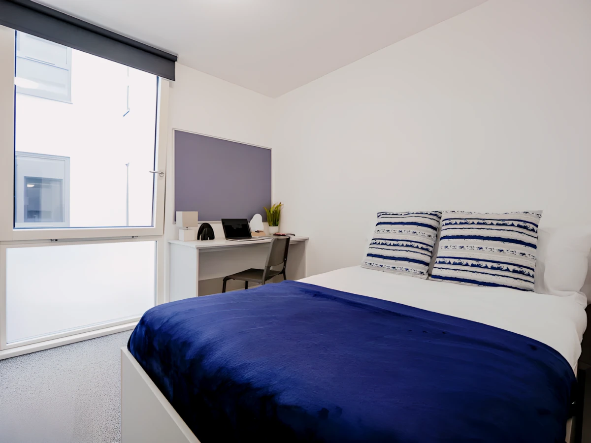 9 Bed Classic Ensuite