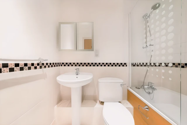 2 Bedroom 2 Bathroom