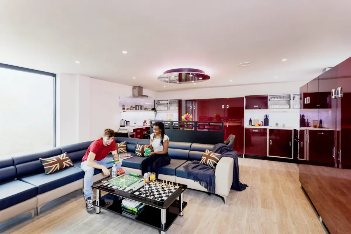 residence near 3 Triumph Road