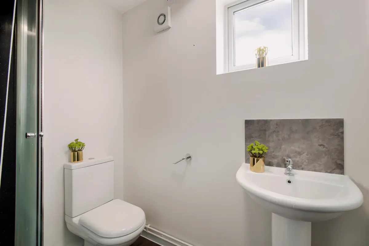Flat 2, 4 Rob Roy House