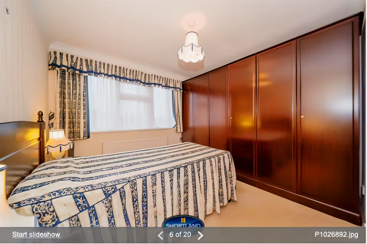 room2 Rooms view 1