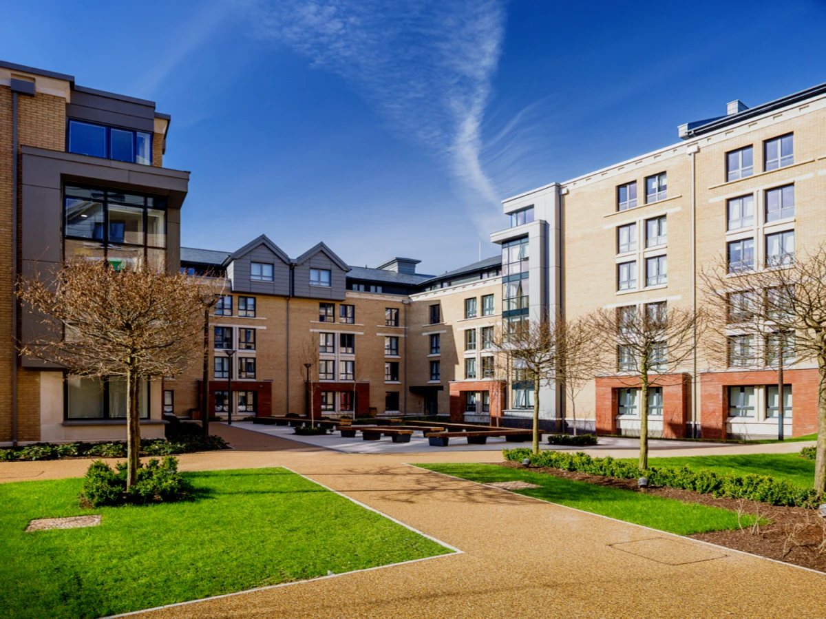 Outdoor Features