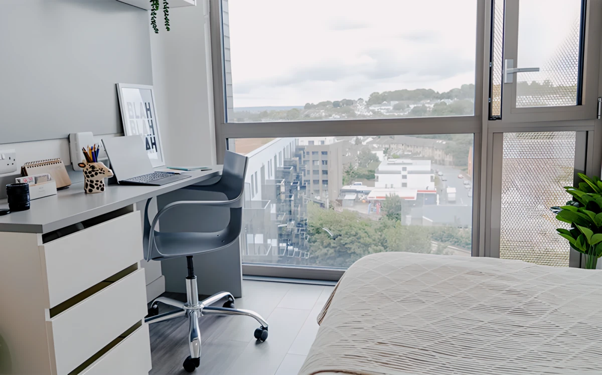 Single Bedroom