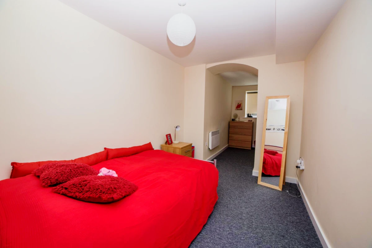 3 Bed
