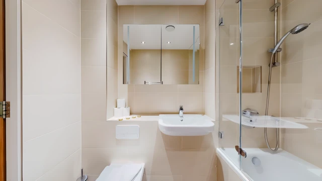 2 Bed 2 Bath