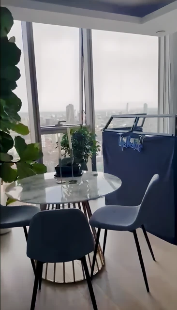 1 Bedroom 1 Bathroom