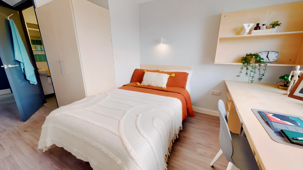 Ensuite Rooms view 4