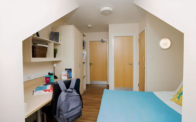 Property resident preview 6