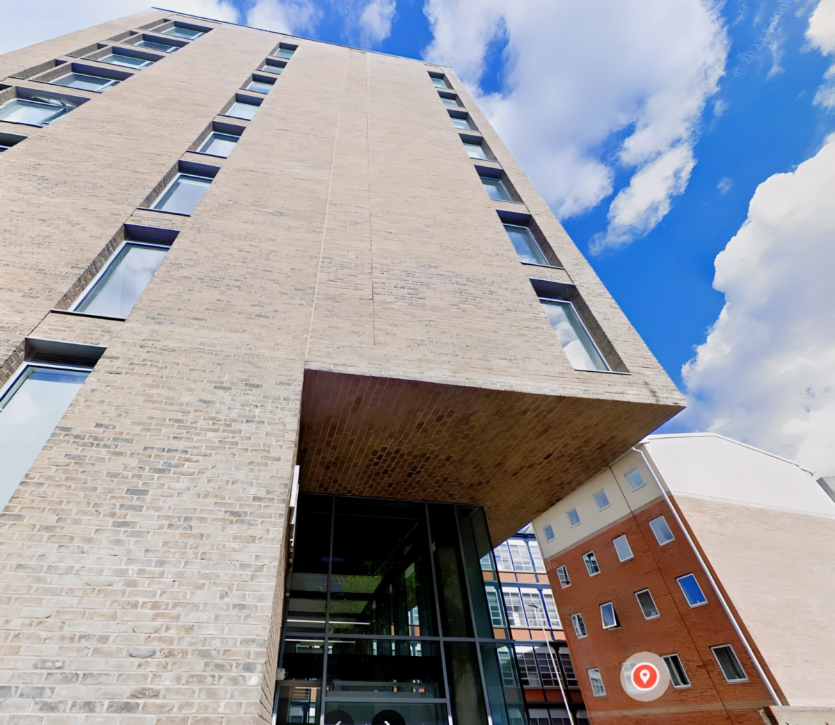Edge Apartments