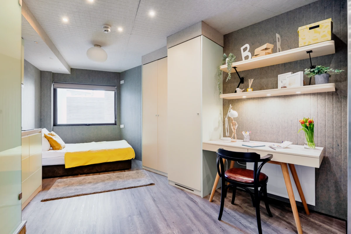 Property resident preview 3