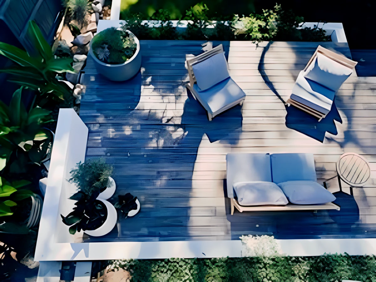 Outdoor Features