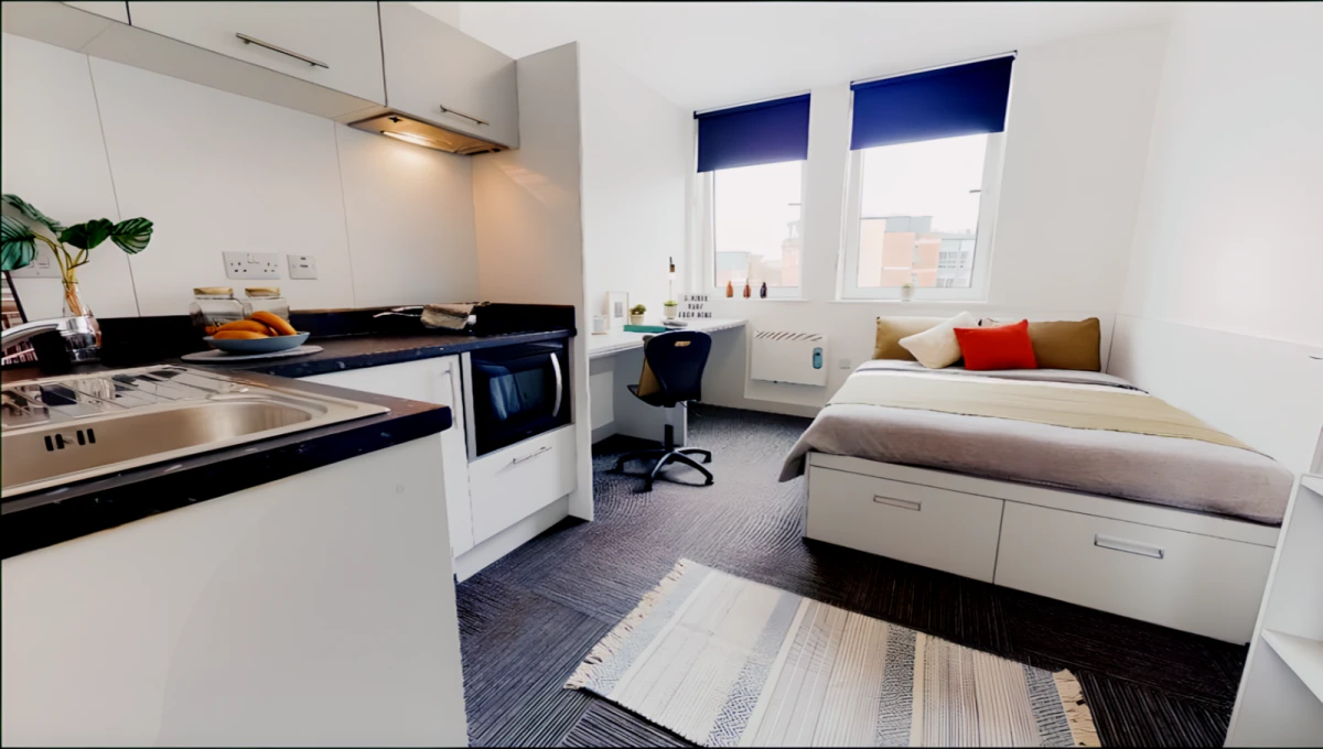iQ Newland House