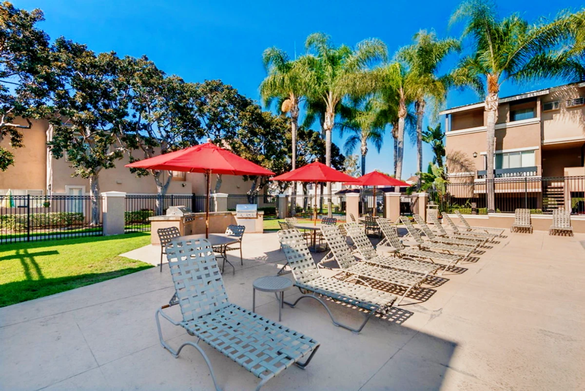 Outdoor Features