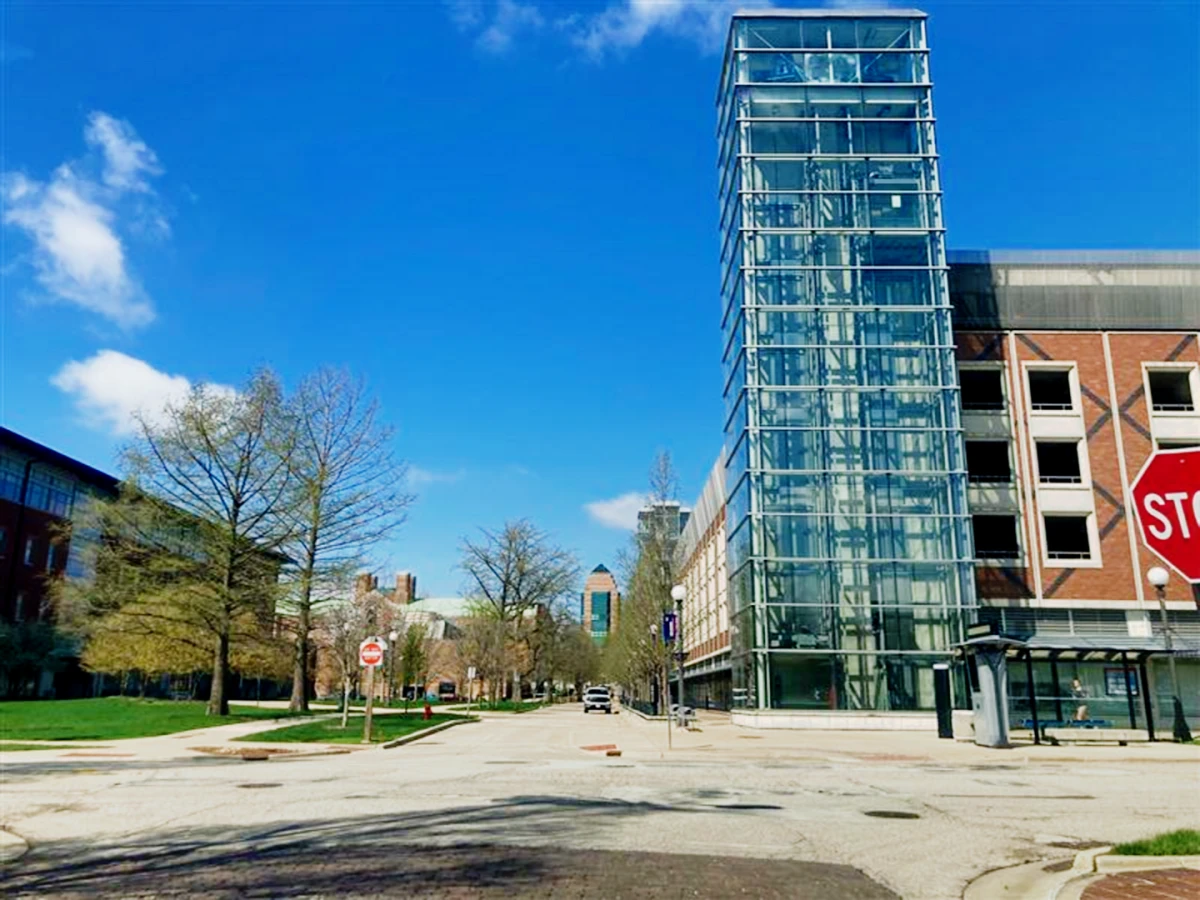 1001 W Clark, Urbana, IL 61801