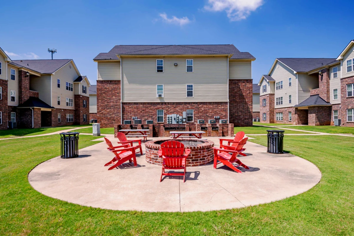 Outdoor Features