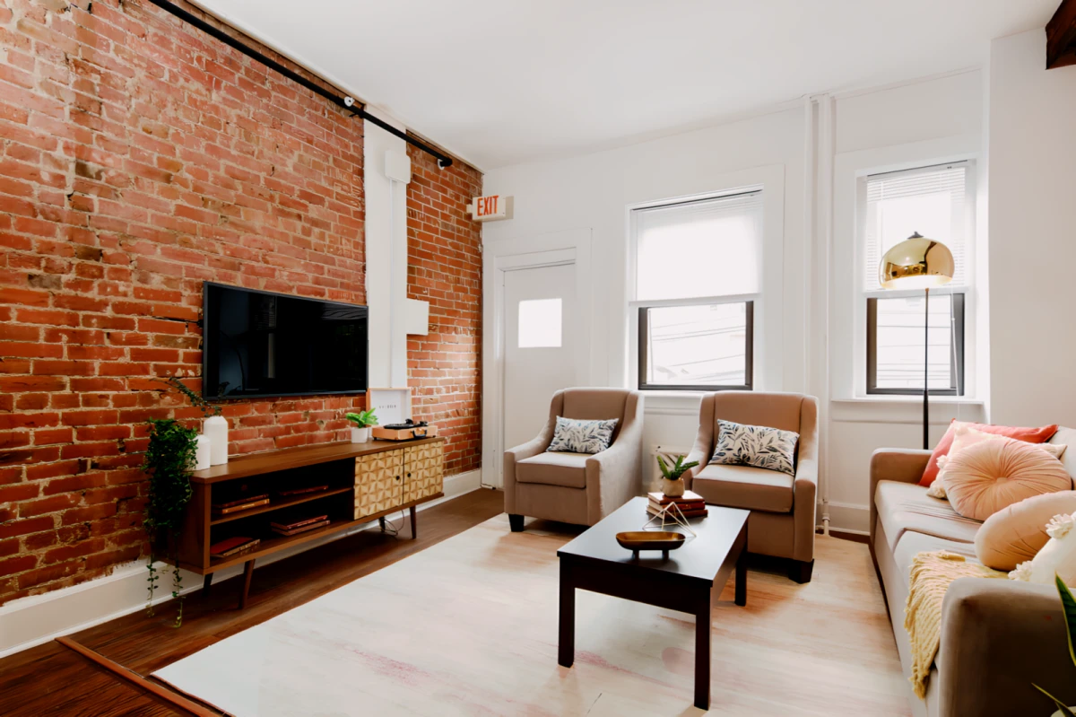 Property resident preview 4