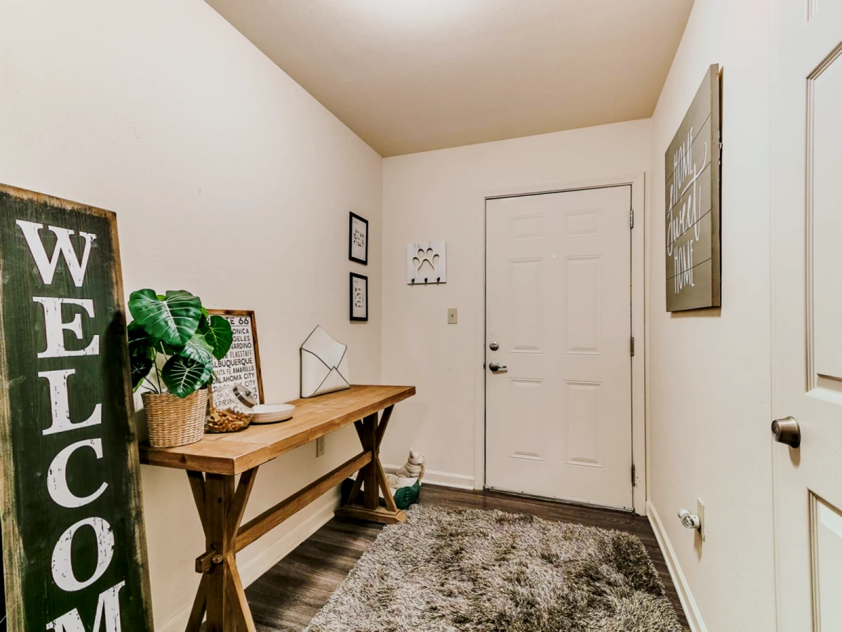3BR/3BA Rooms view 1
