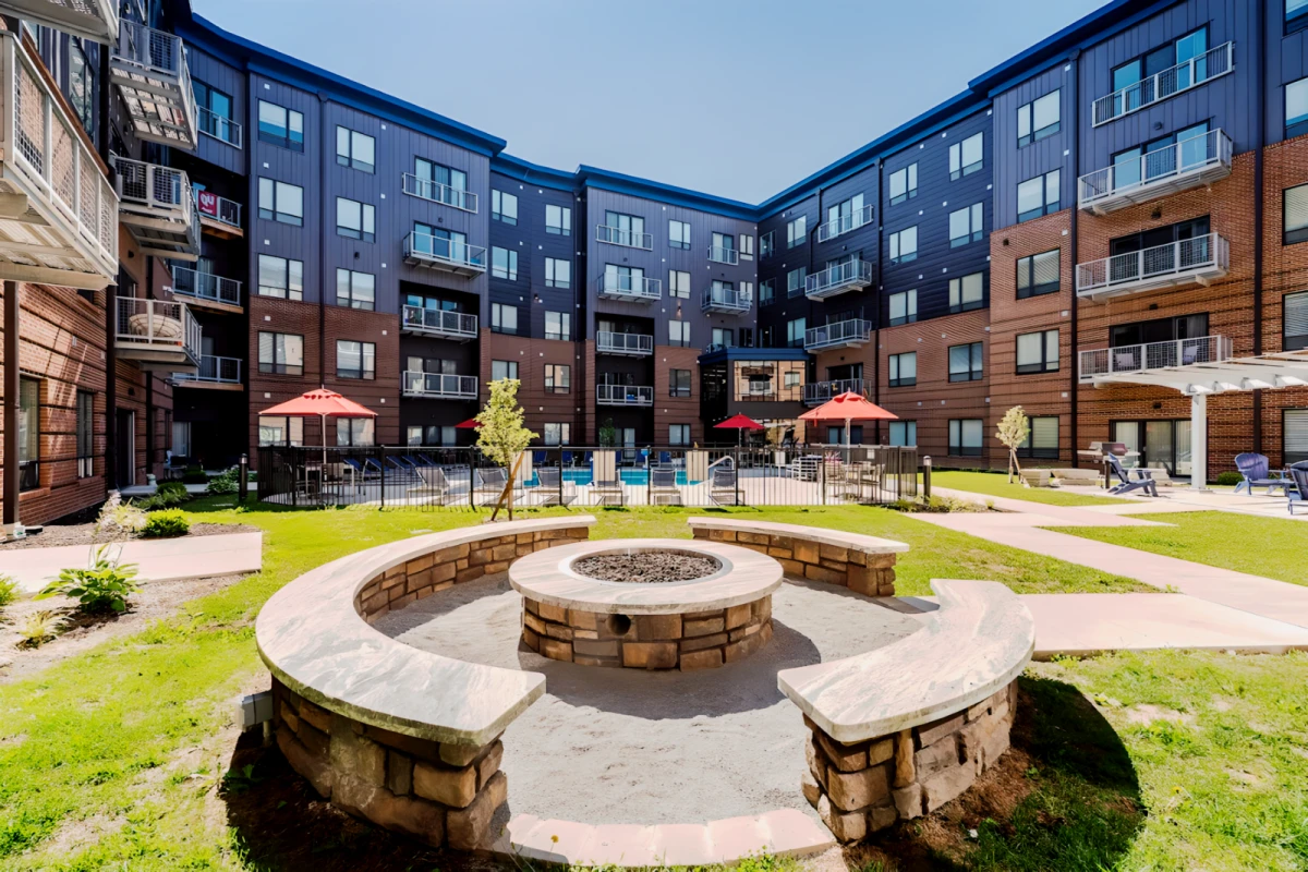 Outdoor Features