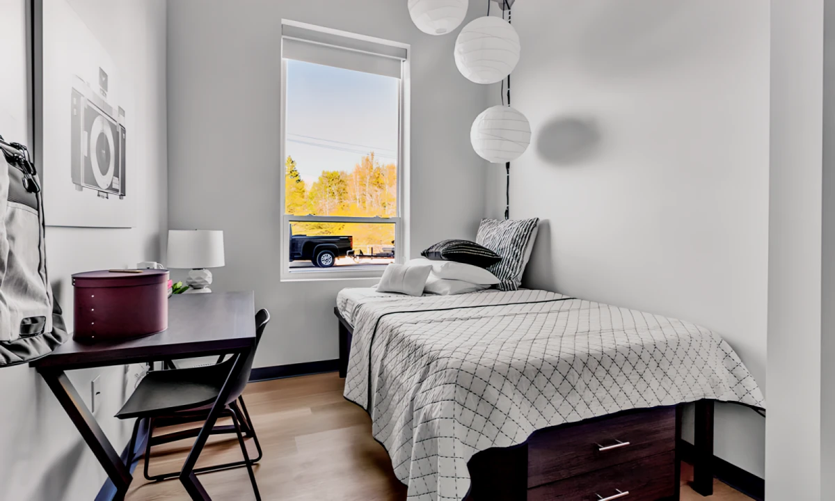 4 Rooms view 4